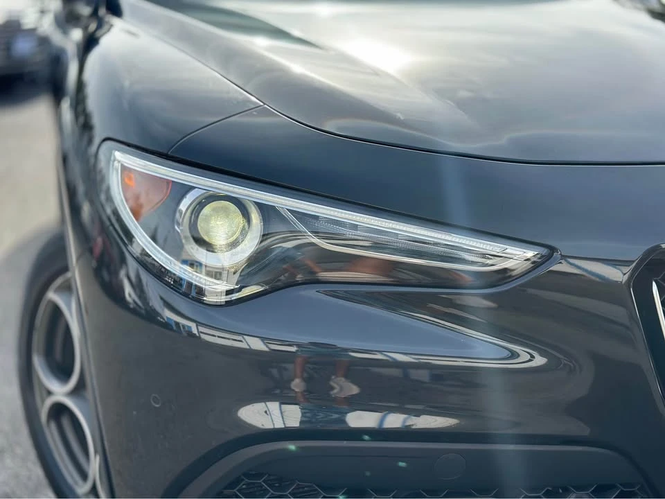 2019 Alfa Romeo Stelvio - Image 2 of 15