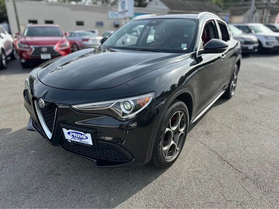 2019 Alfa Romeo Stelvio - Image 4 of 15