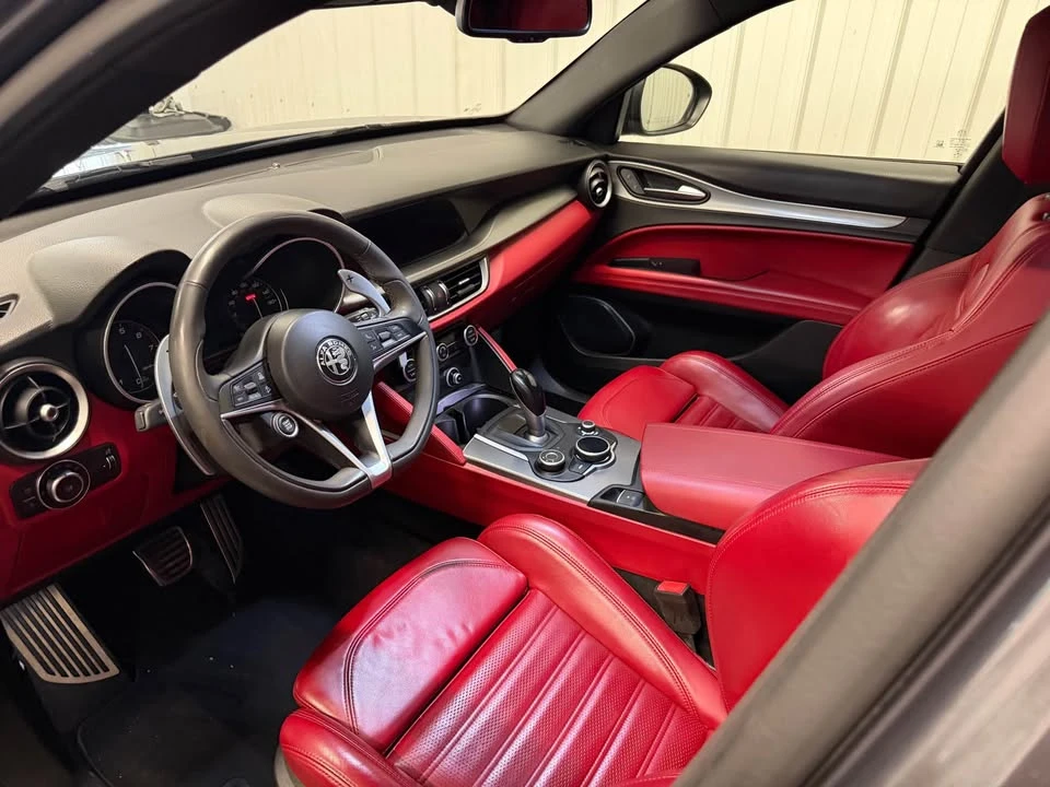 2019 Alfa Romeo Stelvio - Image 4 of 6