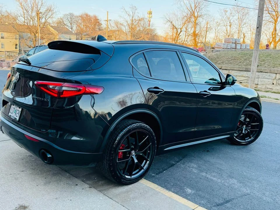 2019 Alfa Romeo Stelvio - Image 4 of 9