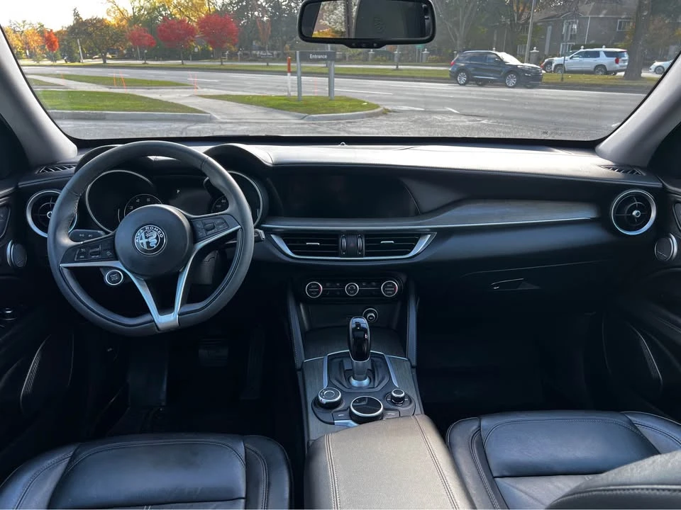 2019 Alfa Romeo Stelvio - Image 11 of 12