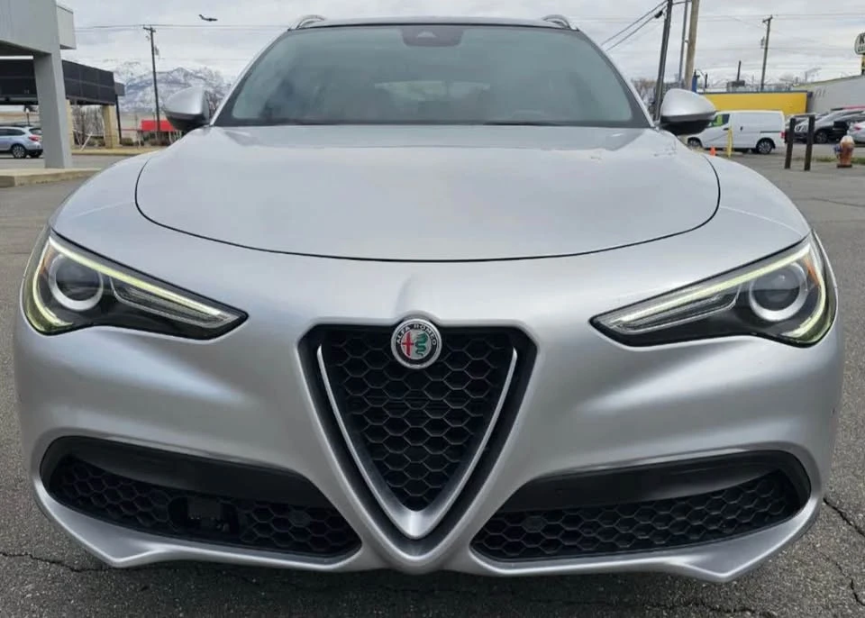 2019 Alfa Romeo Stelvio - Image 2 of 20