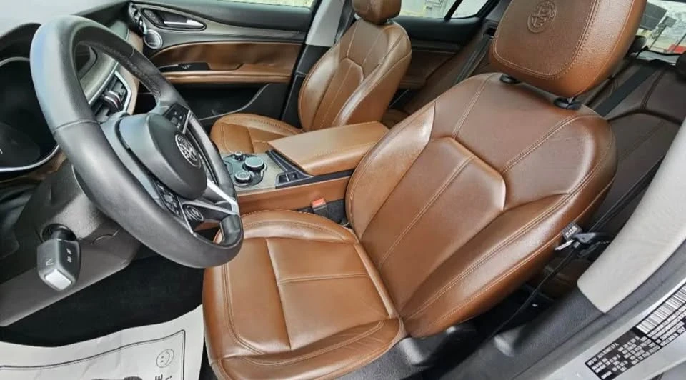2019 Alfa Romeo Stelvio - Image 12 of 20