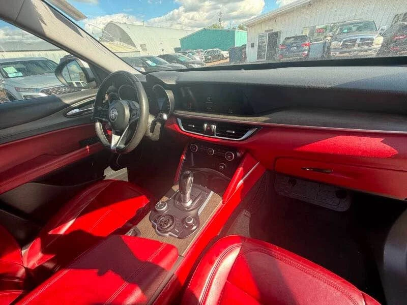 2019 Alfa Romeo Stelvio - Image 6 of 9