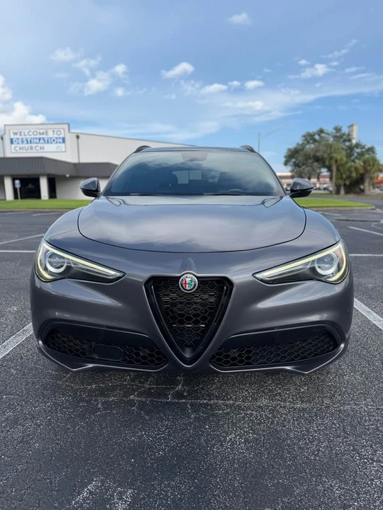 2019 Alfa Romeo Stelvio - Image 2 of 20