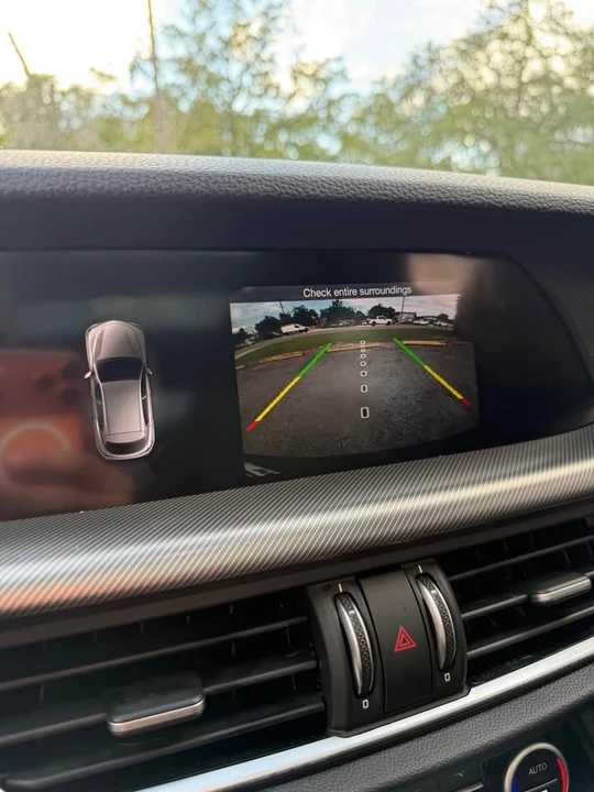2019 Alfa Romeo Stelvio - Image 14 of 20