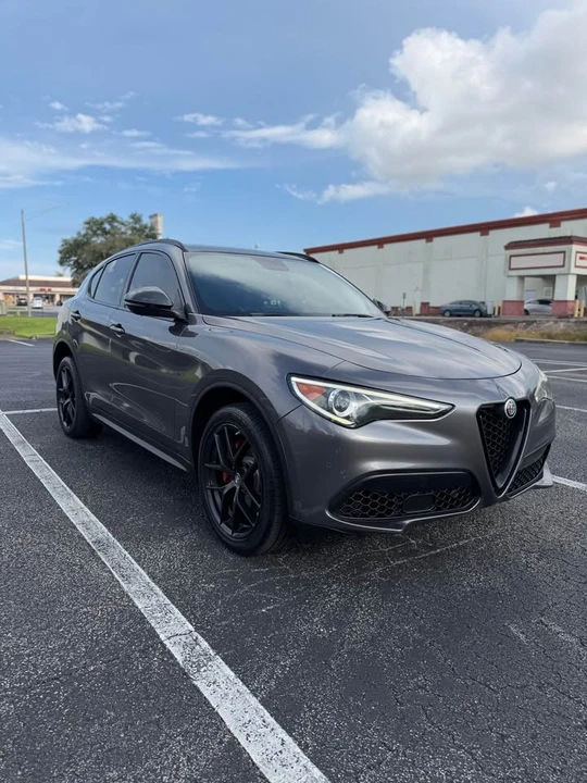 2019 Alfa Romeo Stelvio - Image 3 of 20