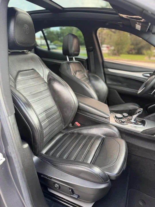 2019 Alfa Romeo Stelvio - Image 19 of 20