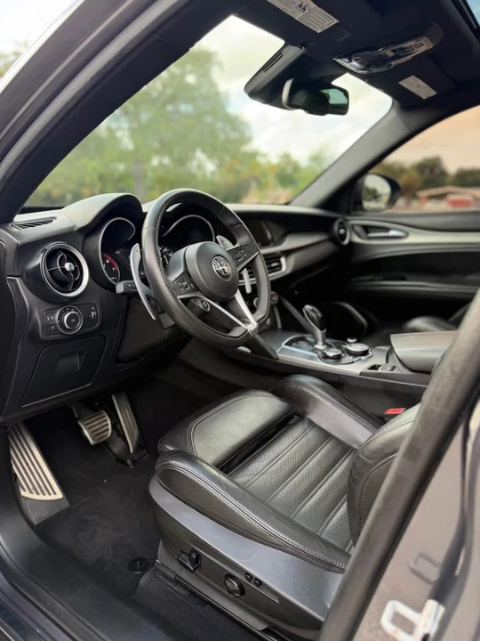 2019 Alfa Romeo Stelvio - Image 8 of 20