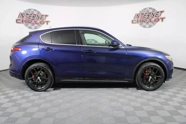 2019 Alfa Romeo Stelvio - Image 8 of 12
