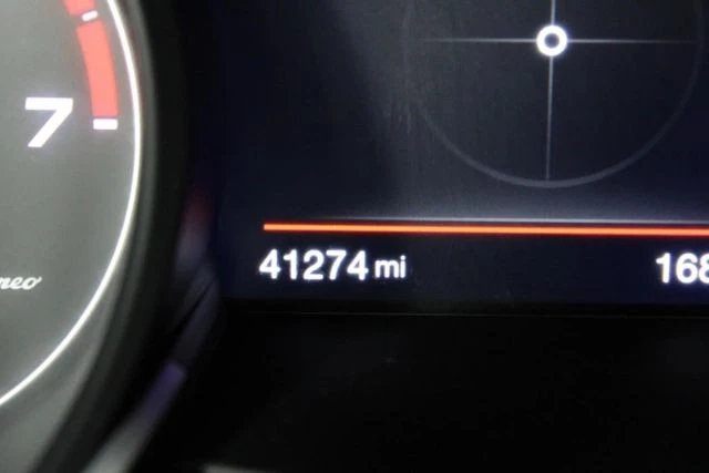 2019 Alfa Romeo Stelvio - Image 15 of 21