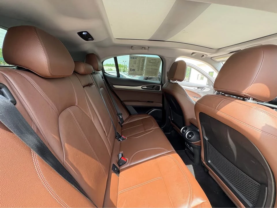 2019 Alfa Romeo Stelvio - Image 6 of 8