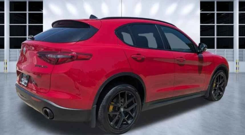 2019 Alfa Romeo Stelvio - Image 2 of 3