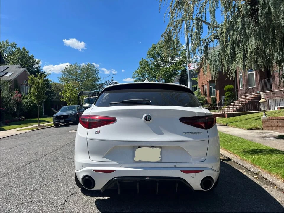 2019 Alfa Romeo Stelvio - Image 5 of 17