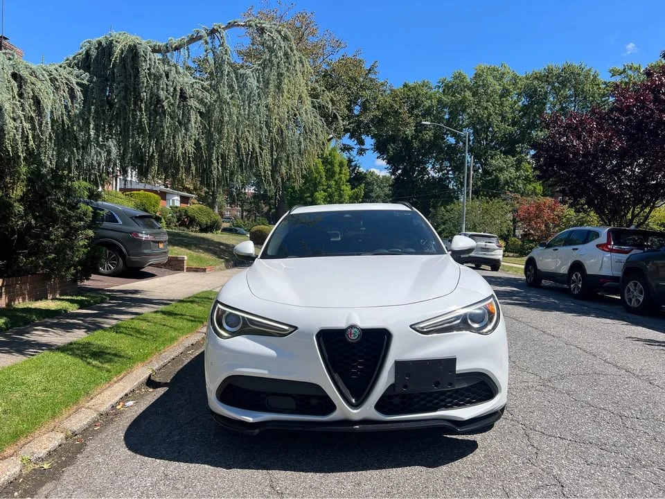 2019 Alfa Romeo Stelvio - Image 2 of 17
