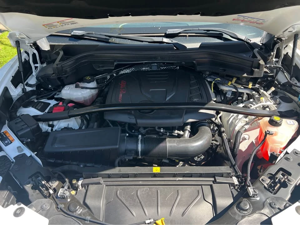2019 Alfa Romeo Stelvio - Image 17 of 17