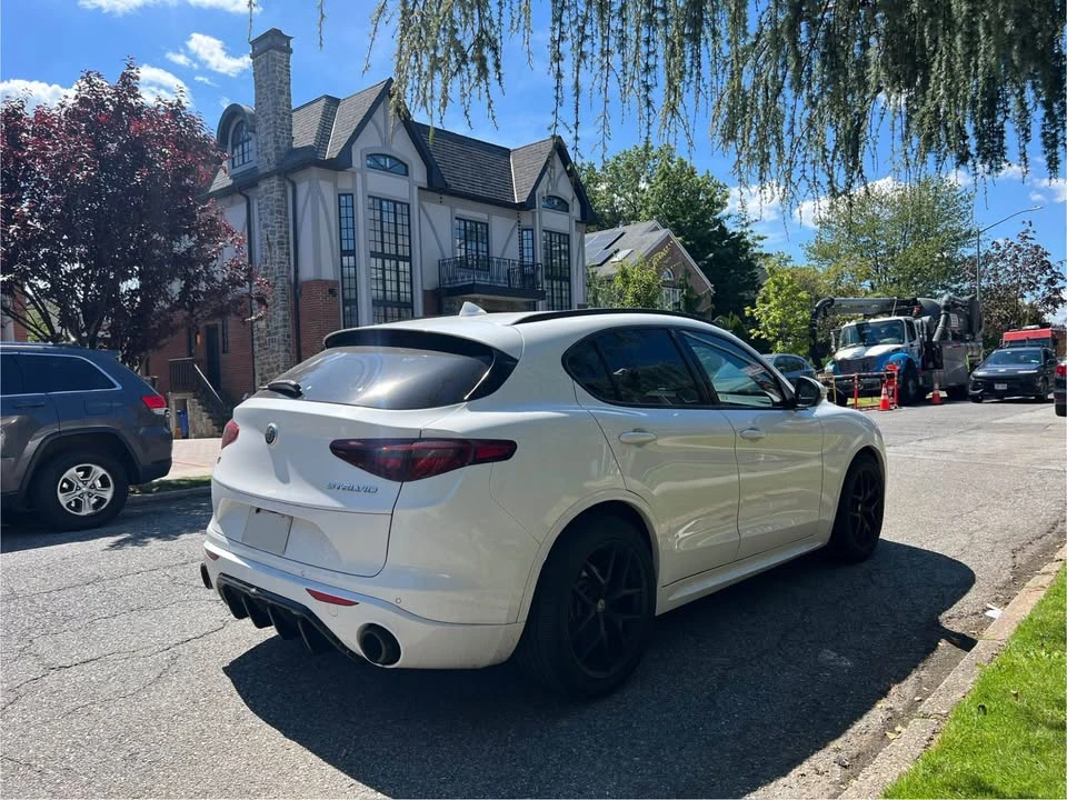 2019 Alfa Romeo Stelvio - Image 4 of 17