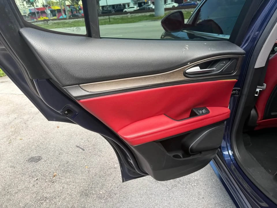 2019 Alfa Romeo Stelvio - Image 12 of 20