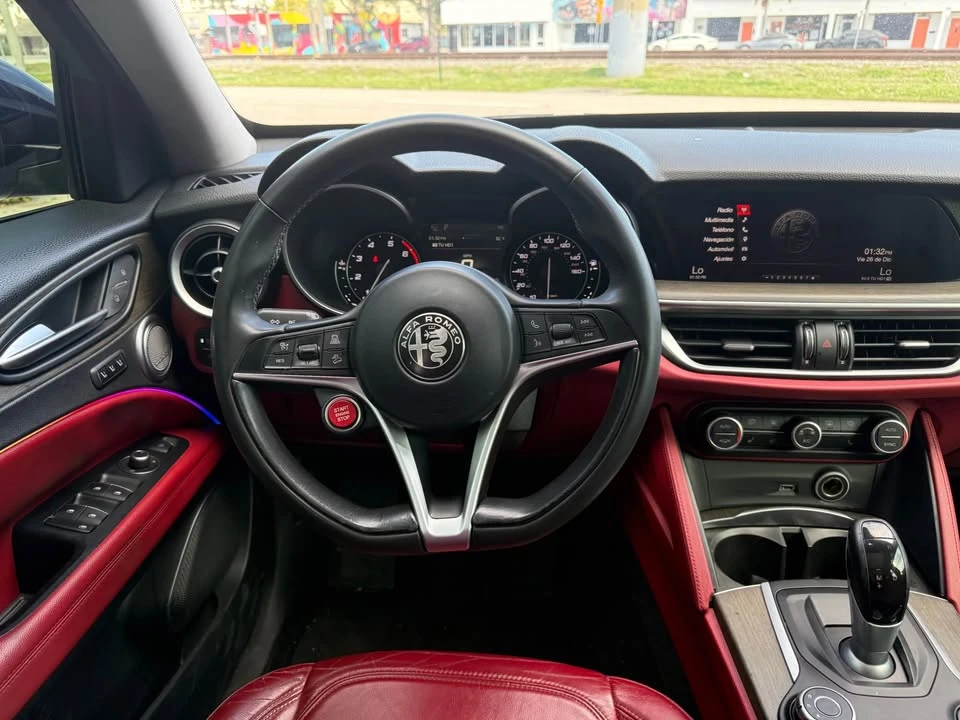 2019 Alfa Romeo Stelvio - Image 13 of 20