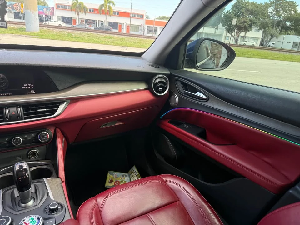 2019 Alfa Romeo Stelvio - Image 15 of 20