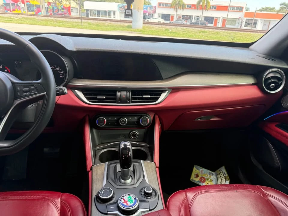 2019 Alfa Romeo Stelvio - Image 14 of 20