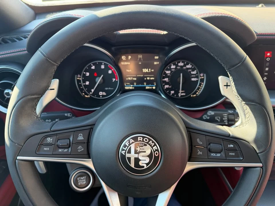 2019 Alfa Romeo Stelvio - Image 13 of 19