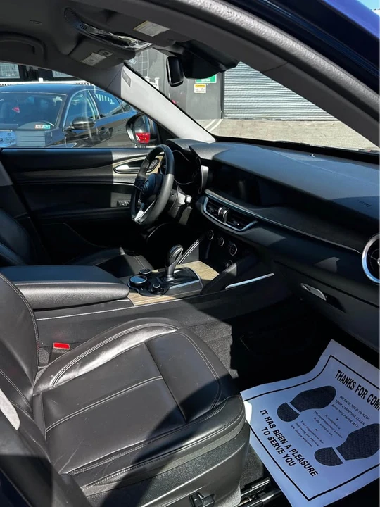 2019 Alfa Romeo Stelvio - Image 7 of 7