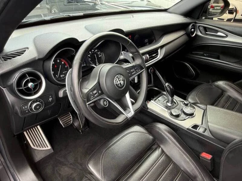 2019 Alfa Romeo Stelvio - Image 12 of 20