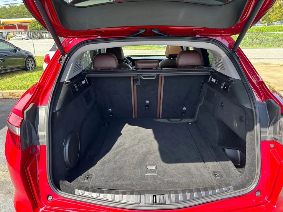 2019 Alfa Romeo Stelvio - Image 8 of 19