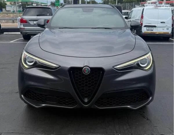 2019 Alfa Romeo Stelvio - Image 19 of 20