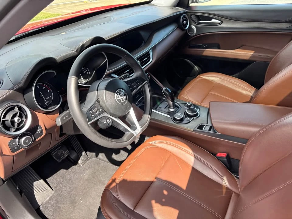 2019 Alfa Romeo Stelvio - Image 10 of 19