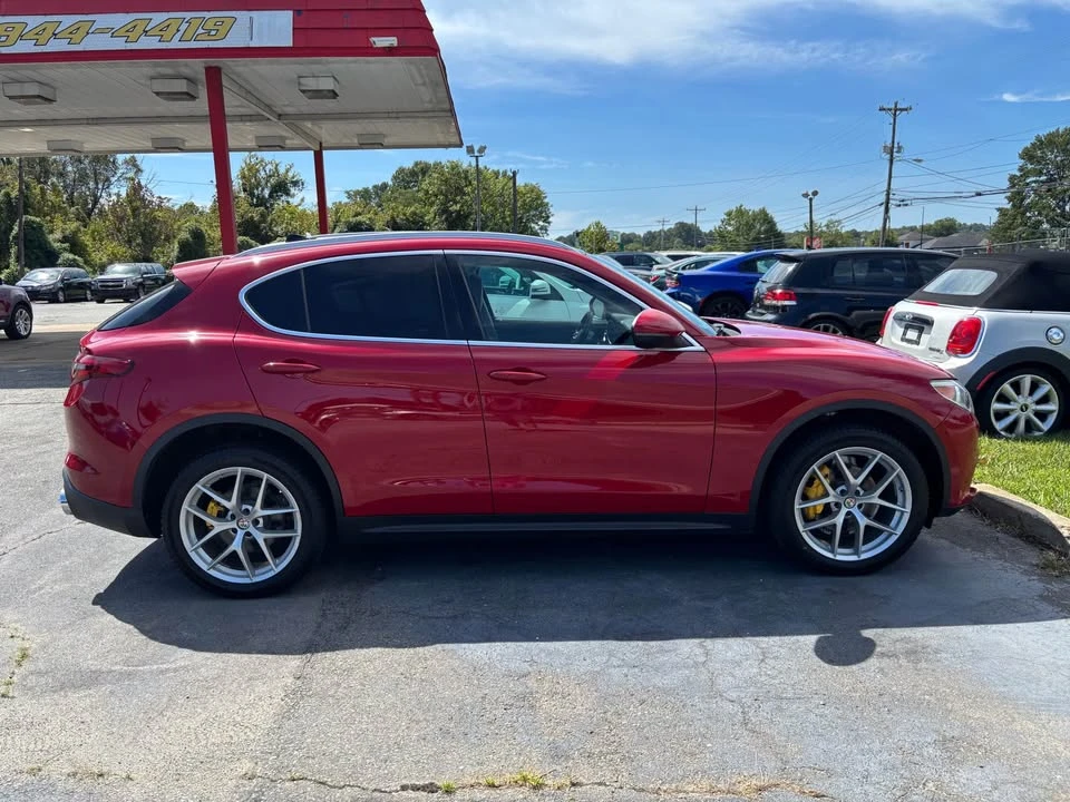2019 Alfa Romeo Stelvio - Image 4 of 19