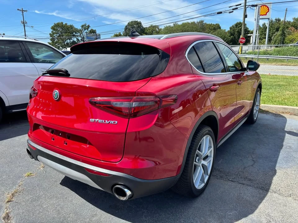 2019 Alfa Romeo Stelvio - Image 5 of 19
