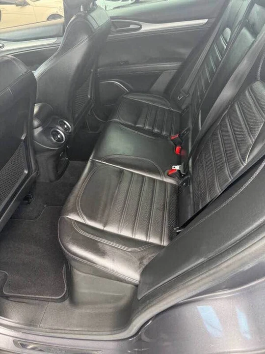2019 Alfa Romeo Stelvio - Image 5 of 20