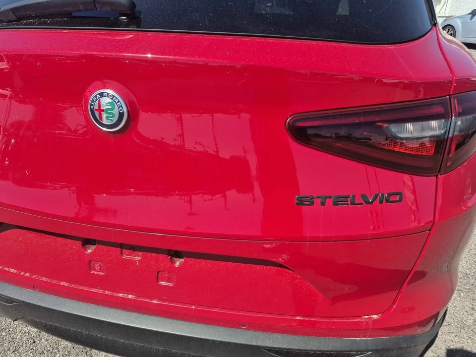 2019 Alfa Romeo Stelvio - Image 5 of 15