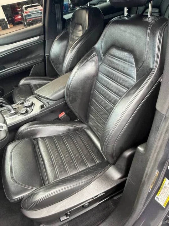 2019 Alfa Romeo Stelvio - Image 8 of 20