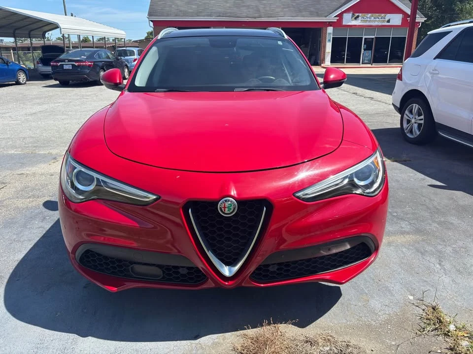 2019 Alfa Romeo Stelvio - Image 2 of 19