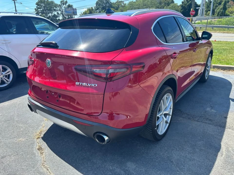 2019 Alfa Romeo Stelvio - Image 7 of 19