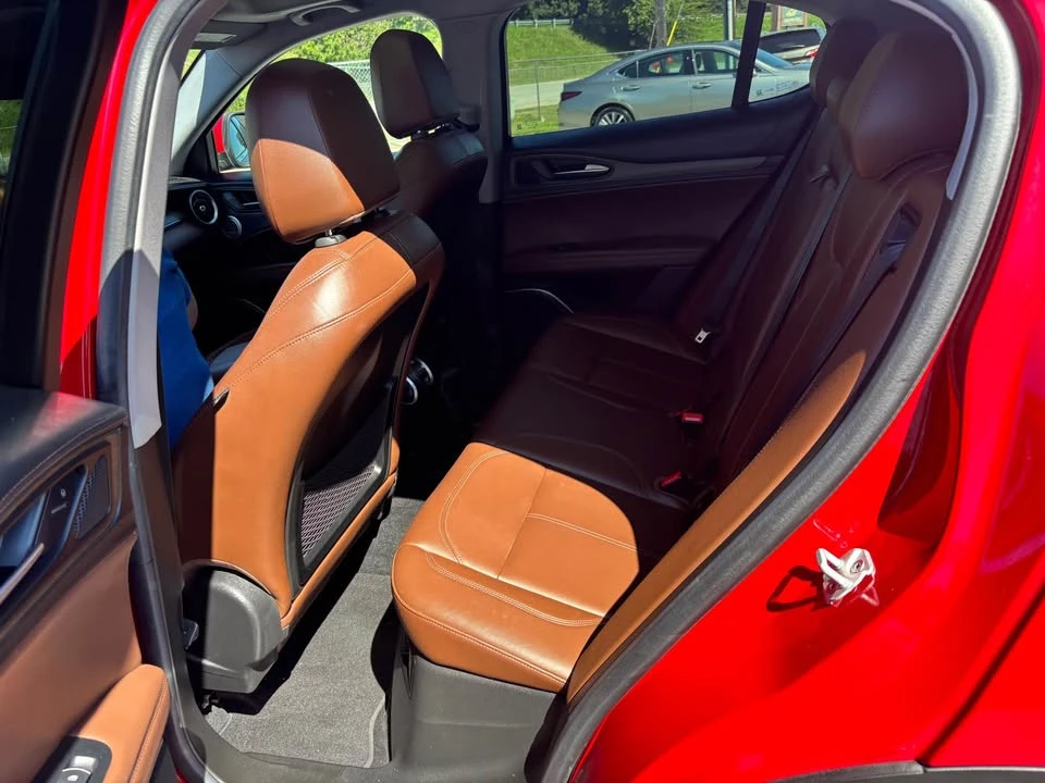 2019 Alfa Romeo Stelvio - Image 12 of 19