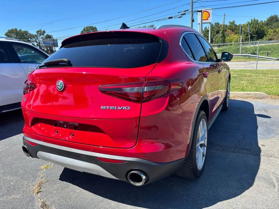 2019 Alfa Romeo Stelvio - Image 5 of 19