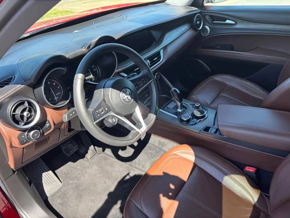 2019 Alfa Romeo Stelvio - Image 10 of 19