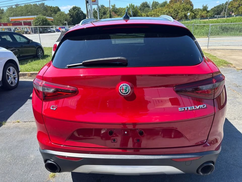 2019 Alfa Romeo Stelvio - Image 6 of 19