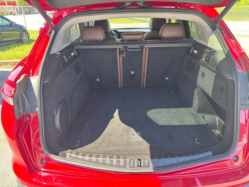 2019 Alfa Romeo Stelvio - Image 8 of 19