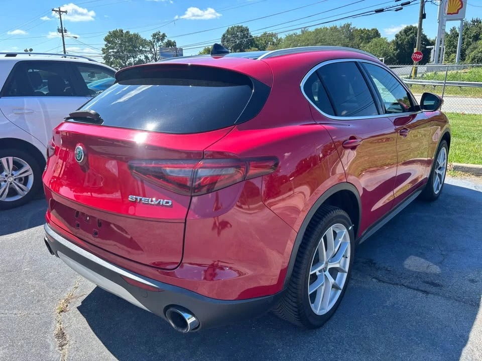 2019 Alfa Romeo Stelvio - Image 5 of 19