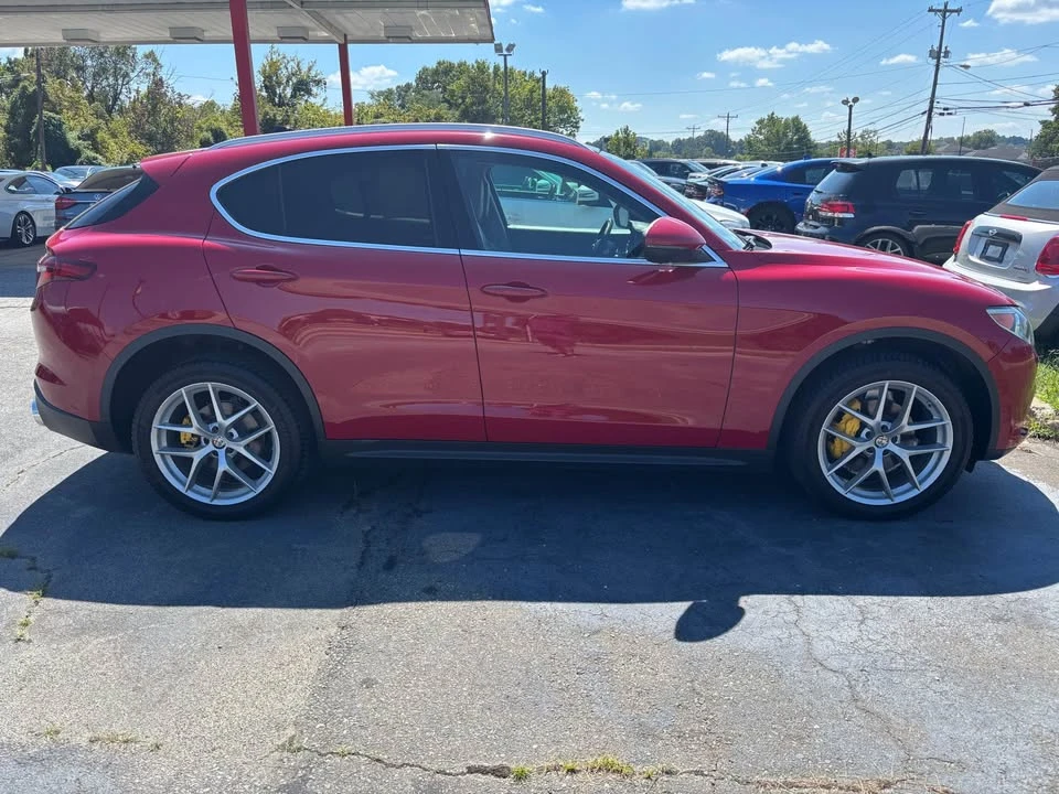 2019 Alfa Romeo Stelvio - Image 4 of 19