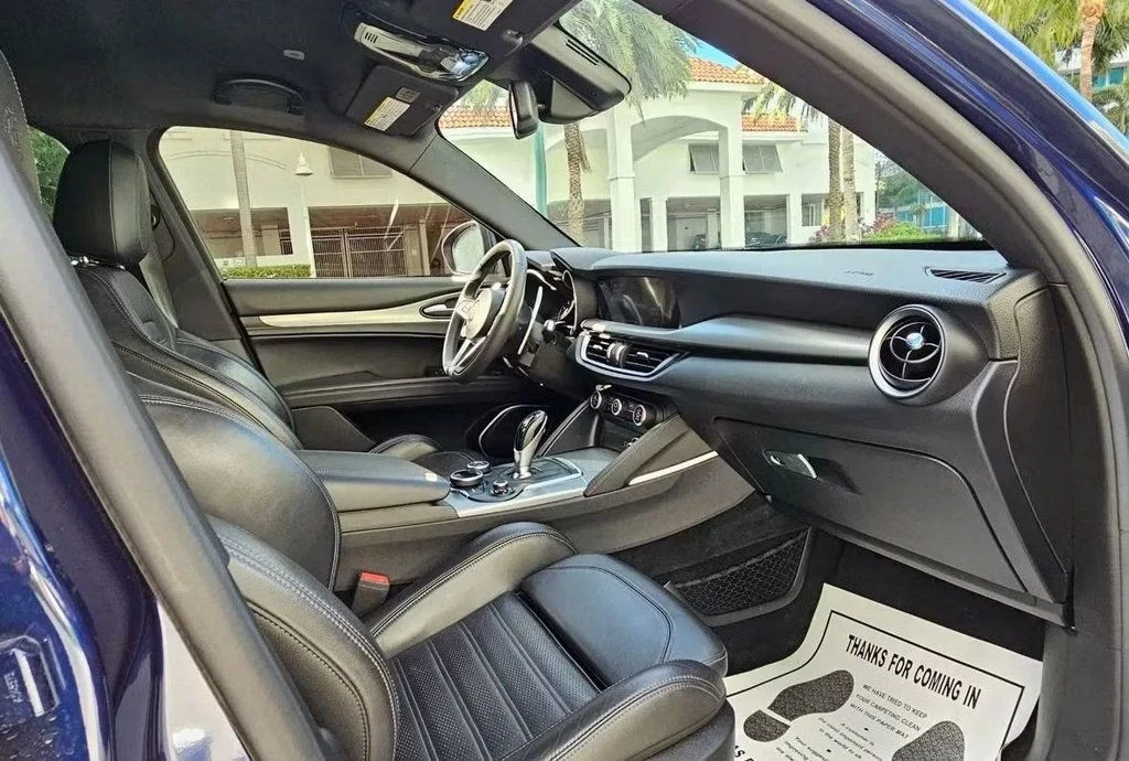 2019 Alfa Romeo Stelvio - Image 7 of 8