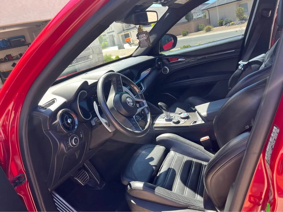 2019 Alfa Romeo Stelvio - Image 10 of 13