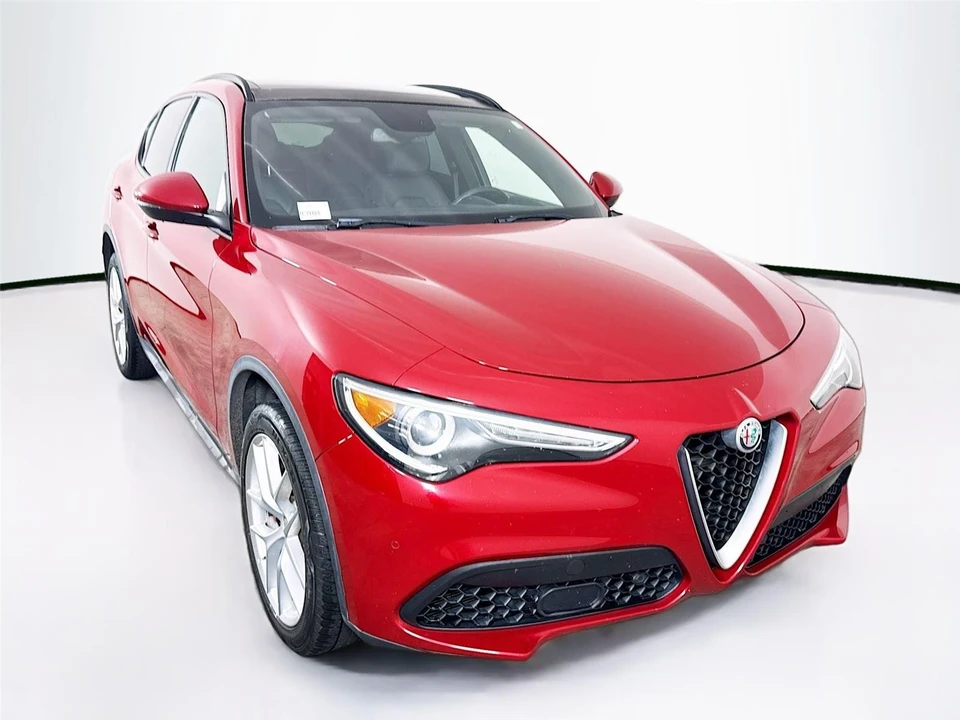 2019 Alfa Romeo Stelvio - Image 18 of 21