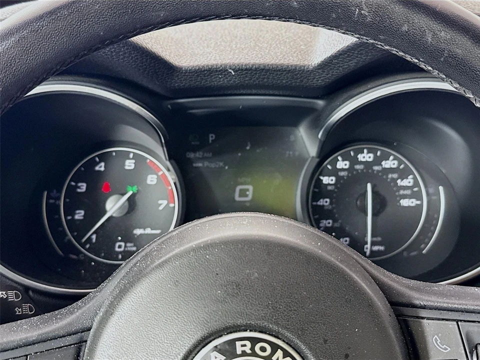 2019 Alfa Romeo Stelvio - Image 4 of 21