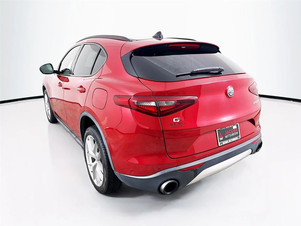 2019 Alfa Romeo Stelvio - Image 15 of 21